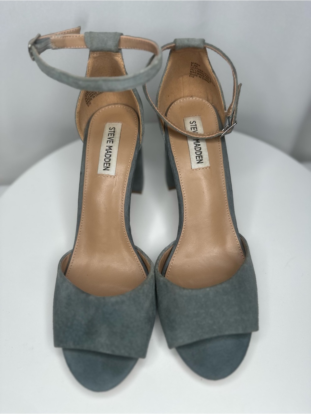 Steve Madden Mirna Gray Suede Ankle Strap Block Heel Sandals 8.5(SH126)